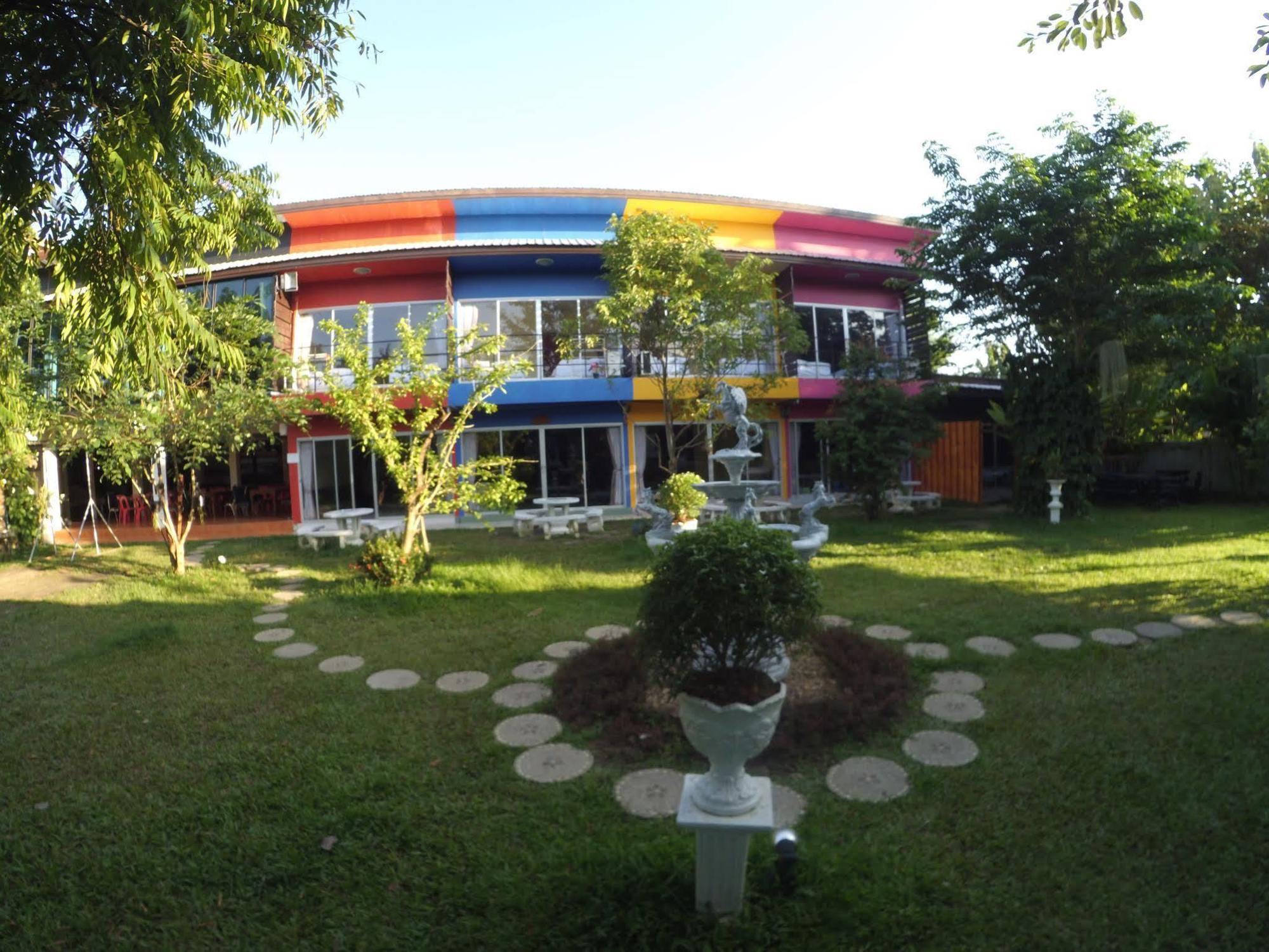 Lakeland Homestay Chiang Mai Exterior photo